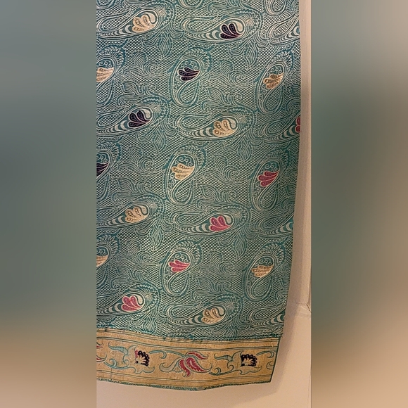 Handmade Formal Gown - Picture 5 of 16